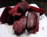 Foto del paso 1 de la receta: Dedalitos con remolacha  (para niños)