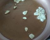 Foto del paso 3 de la receta Coliflor con refrito sobre crema de patata y puerro