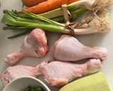 Foto del paso 1 de la receta: Pollo con verduras frescas en olla a presión