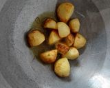 ছানার কোফতা কারি (Chhanar Kofta Curry recipe in bengali) রেসিপি ধাপ - 2 ছবি