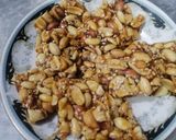 A picture of step 4 of 🥜Peanut chikki 🥜.