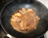 Foto del paso 3 de la receta: Pollo con salsa de soja y azúcar