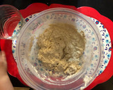 Foto del paso 1 de la receta: Pan integral crujiente con semillas