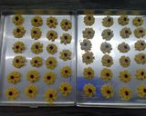 Foto langkah ke 4 dari resep Kue kering jadul rasa istimewa.