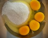 Foto del paso 1 de la receta Tarta de requeixo al limón con lemon crud y caramelo