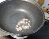 รูปขั้นตอนการทำที่ 2 ของ ข้าวผัดหมู ทารก 11 เดือน