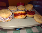 Foto del paso 11 de la receta: Alfajores de Maicena con mermelada