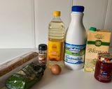 Foto del paso 1 de la receta: Torrijas integrales, rellenas de mermelada casera de fresas, almendras laminadas y almíbar 🥮