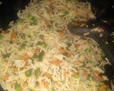 A picture of step 4 of Spicy Fried Rice.