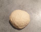 Foto del passaggio 4 della ricetta Chiacchiere vegane con lievito madre