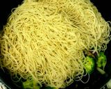 A picture of step 11 of Prawns Chow Mein.