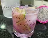 Foto do passo 2 de Caipiroska de pitaya e limão