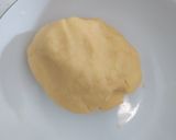 Foto langkah ke 2 dari resep Unicorn Cookies Teflon.