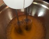 Foto del paso 2 de la receta: Bizcochuelo de vainilla con batidora