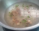A picture of step 2 of Singade ke ate ke Shengole.