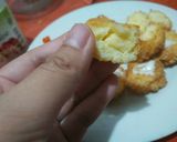 Foto langkah ke 6 dari resep Melt Cheese Rice Ball.