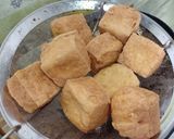 Foto langkah ke 1 dari resep Tahu Berontak (Tahu Isi Bihun).