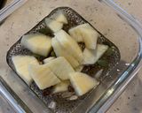 A picture of step 3 of Chia seed pudding.