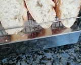 Foto del paso 9 de la receta: Tosta de calamares con sobrasada, pimientos y cebolla caramelizada