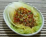 Hình bước làm 4 của món Cải thảo hấp tưới nước tương 배추 찜