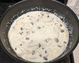 A picture of step 5 of Cream Stew with Boneless Chicken Thigh.