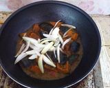 รูปขั้นตอนการทำที่ 3 ของ ฟักทองญี่ปุ่นผัดไข่ #อาหารไทยง่ายๆ