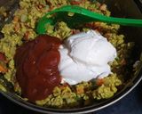 A picture of step 4 of Scrambled eggs mayo paste.