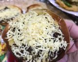 Foto langkah ke 6 dari resep Martabak Manis Mini.
