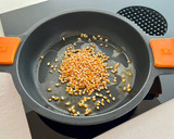 Foto del paso 2 de la receta: Palomitas de maíz en sartén
