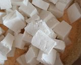 A picture of step 2 of Paneer tikka masala.