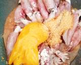 รูปขั้นตอนการทำที่ 1 ของ หมึกไข่ผัดหวานโบราณ