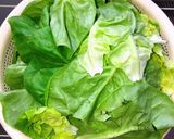 Hình bước làm 2 của món Bánh xèo thịt