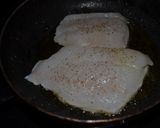 Une image de l'étape 2 de Dos de cabillaud sur fondue de poireau.