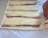 Foto del paso 3 de la receta: Rulos de bacon con queso