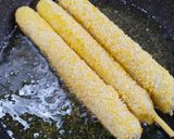 Foto langkah ke 5 dari resep Chikuro (Chicken Crunchy Roll).