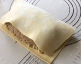 Foto langkah ke 7 dari resep Picnic Roll.