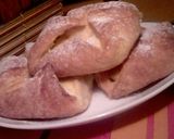 Túrós batyu élesztős leveles tésztából recept fázis 14 fotója