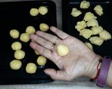 Foto langkah ke 3 dari resep Thumbprint Cookies.