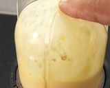 A picture of step 3 of Layered P & P Mocktail.