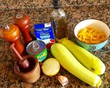 Foto del paso 1 de la receta: Pasta con salsa de Zucchini v champiñones. #Mercado