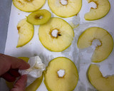 Foto del paso 1 de la receta: Chips de manzana airfryer