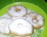 Foto langkah ke 6 dari resep Donat gula-gula salju.