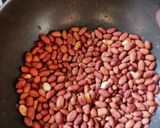 A picture of step 1 of Homemade peanut butter.