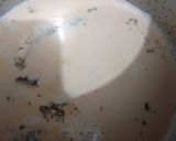 A picture of step 3 of Oreo Doodh Pati.