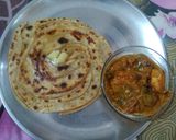आलू लच्छा पराठा(aaloo laccha paratha recipe in hindi) रेसिपी चरण 5 फोटो
