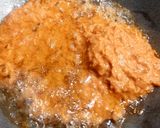 A picture of step 3 of Methi Matar Malai.
