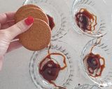 Foto del paso 1 de la receta: Natillas con galletas