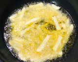 A picture of step 7 of Chicken buffalo burger meal.
