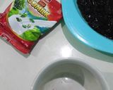 Foto langkah ke 1 dari resep Es lilin cincau susu kambing.