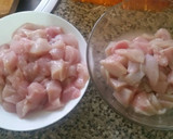 Foto del paso 2 de la receta: Pechugas de pollo entre 2 recetas mezcladas carbonara y al queso